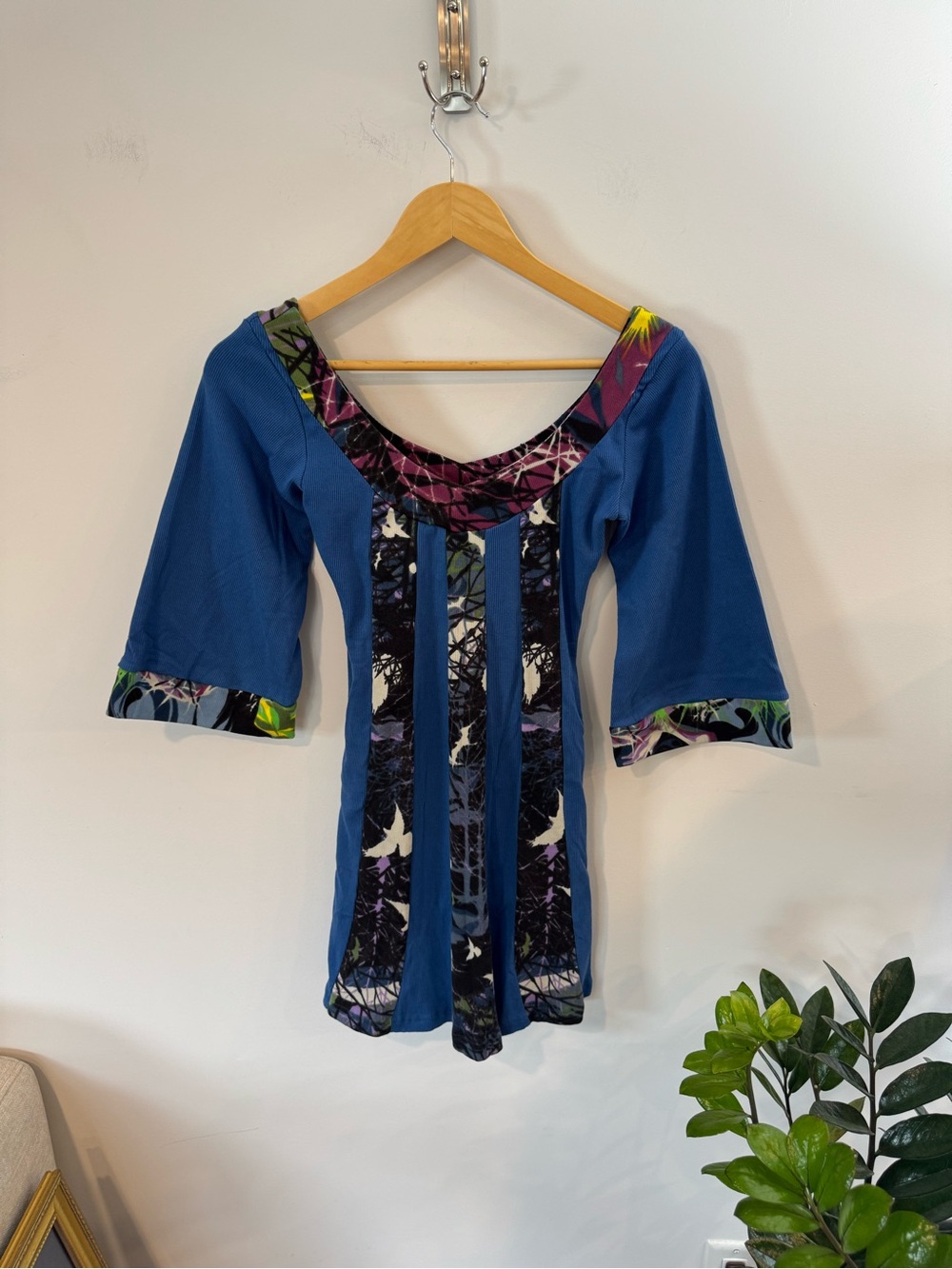 Animated Closet NYC Ribbed Cotton V-neck 3/4 Sleeve Dress, Blue Multi, Sz XS NWT